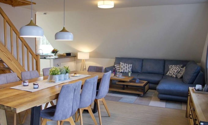 Burg auf Fehmarn Apartment | Inselblume 63 - vacation home in a quiet location, with balcony