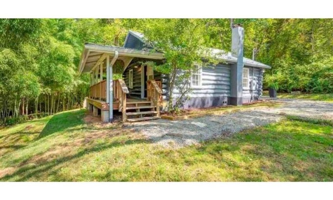 Asheville Cabin | Instaworthy Log Cabin - Dog and EV Friendly