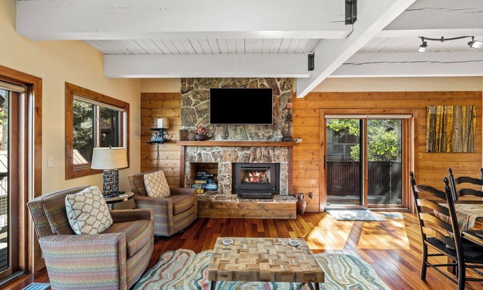 Steamboat Springs House | Inviting, Pet-Friendly Townhome on Mountain w/Pool and Ski Shuttle