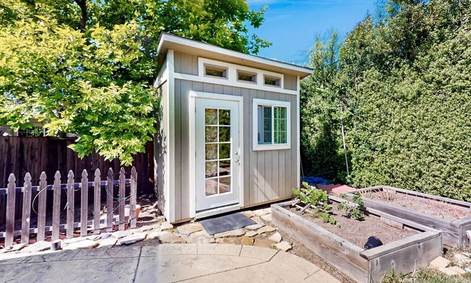 West San Jose House | Inviting single-level home with a yard, central AC, washer/dryer, & full kitchen