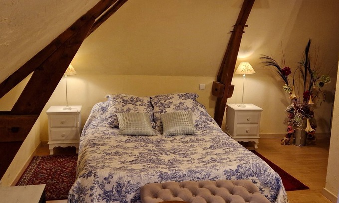 Lunay House | Isabelle's gîte in the Domaine du Château de la Mézière