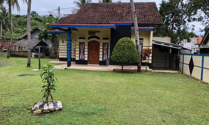 Batu Karas House | Isak batukaras