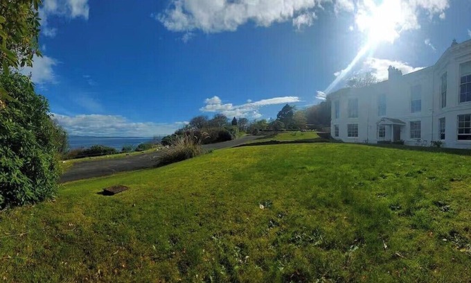 Rothesay Apartment | Isle of Bute House SeaView-Garden-PetsOK-FreeP