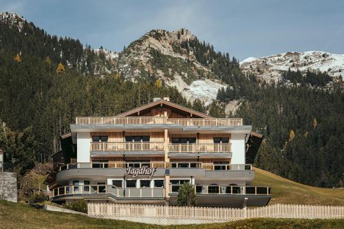 Vorderlanersbach Hotel | Jagdhof PURE Mountain Appartements