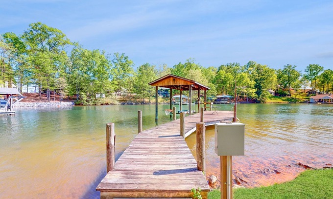 Huddleston Cottage | Jewelbox Cottage - Lakefront home with fireplace, private dock, canoe & SUPs