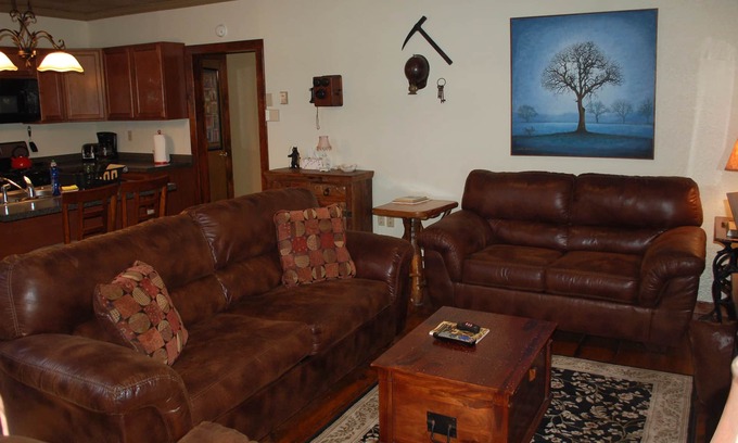 Jim Thorpe Apartment | Jim Thorpe Weekender