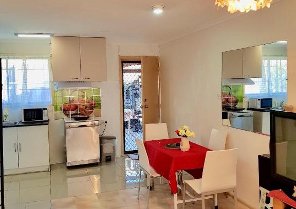 Alexandra Hills House | JJJGM PLACE @ ALEX HILLS