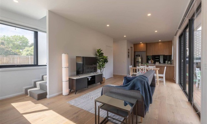 Box Hill South House | Joe-3Bed2Bath New CozyTownhouse