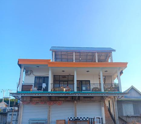 Komodo House | Jojo Komodo Homestay