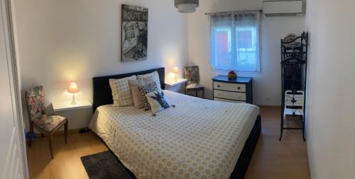 Belleville-sur-Meuse House | Jolie, cozy, confortable maison de ville au calme à 5min du centre de Verdun, parking devant la maison