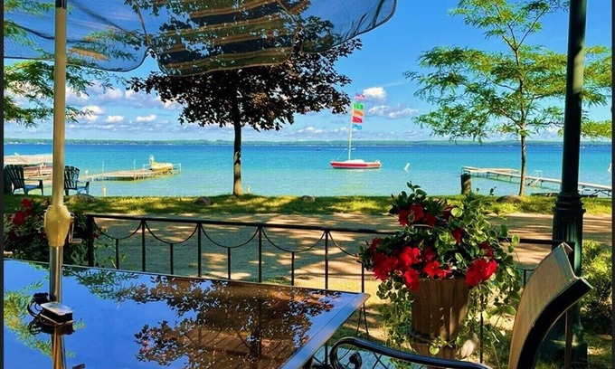 Higgins Lake Cottage | JR Resort: Lake Front Cottage, BEST VIEW ON THE LAKE! BEST VALUE ON THE LAKE!