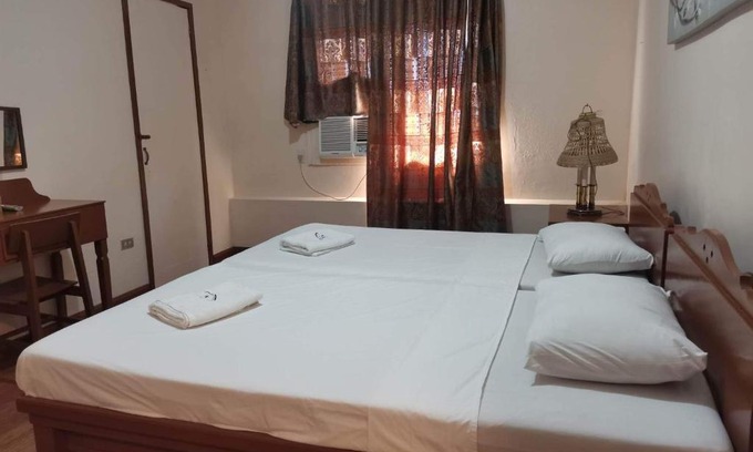 Tanjay City Hotel | JS PENSION HOUSE