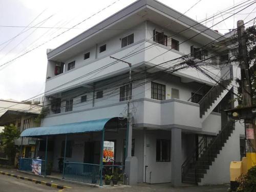 Legazpi Apartment | JS3 Studio Apartments