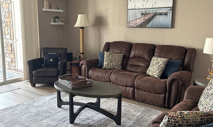 Osage Beach Condo | Just steps from pool, boat slip available,Newer LVP flooring,Have 5 star reviews