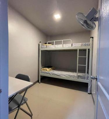 Carcar Apartment | K and R Apartment Affordable Aircon Room with Wifi