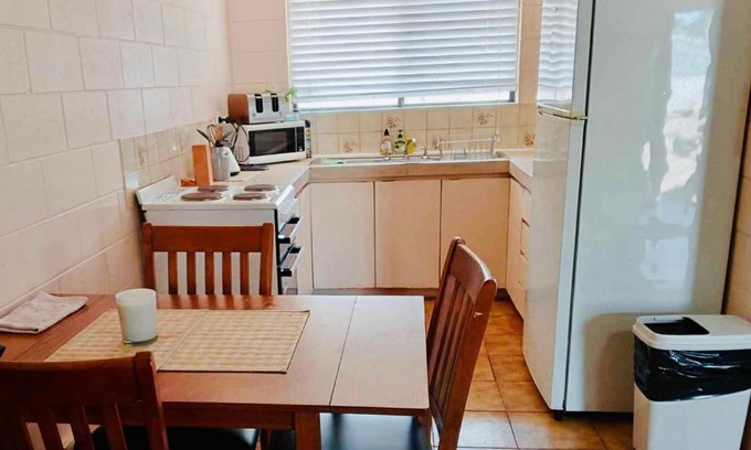 Victory Heights Apartment | Kalgoorlie, Unit 3, Paddy's Golden Patch