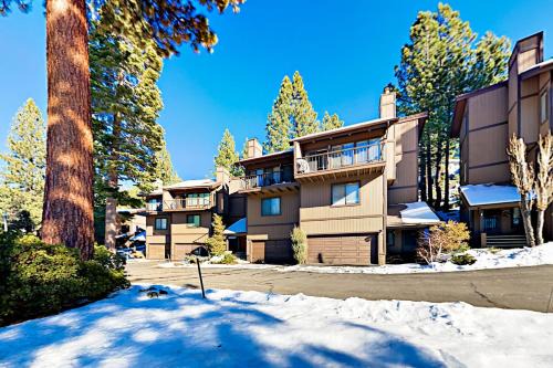 Tahoe Village House | Katherine Court Townhouse
