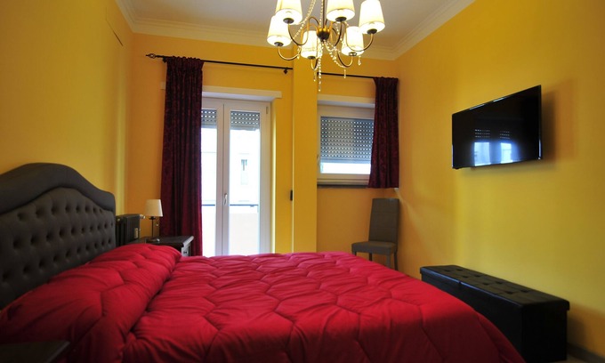 Appio Latino Apartment | KATIUSCIA HOLIDAY HOUSE 4 + 2 beds