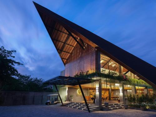 Petitenget Hotel | Kayumas Seminyak Resort