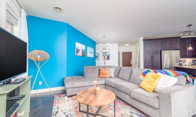 Westbank Condo | Kelowna`s #1 Lakefront Resort