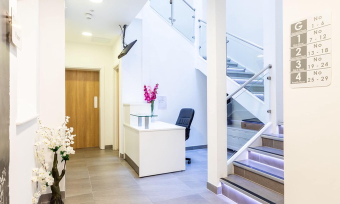 Royal Borough of Kensington and Chelsea Hotel | Kensington High Street Suites