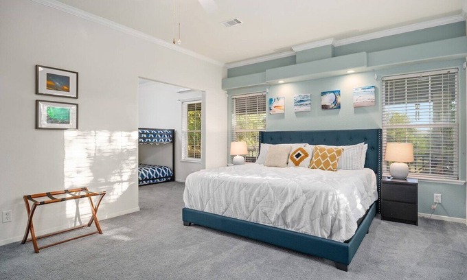 Kerrville House | Kerrville Guadalupe River House - Sleeps 10