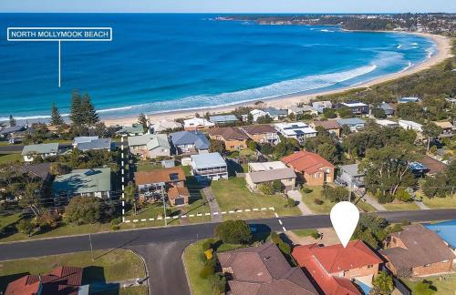 Mollymook Beach House | Kick Back on Jones