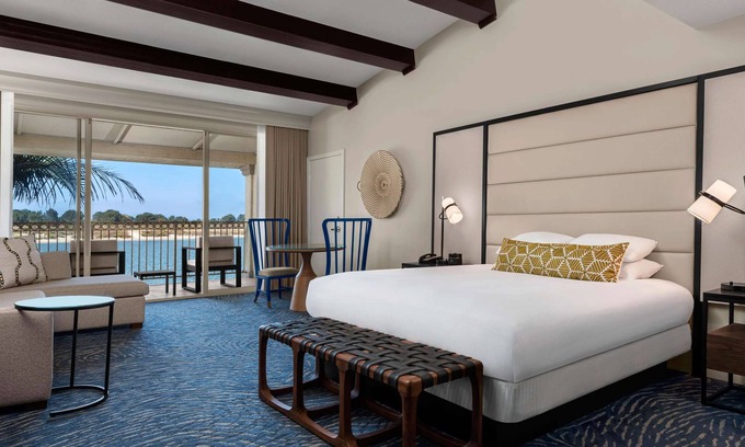 San Diego Hotel | King Room at a 4⭐️ Hotel