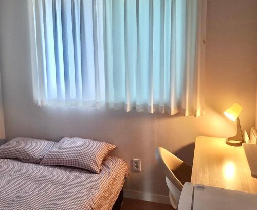 Ikseon-dong Hanok Village Apartment | King's Garden