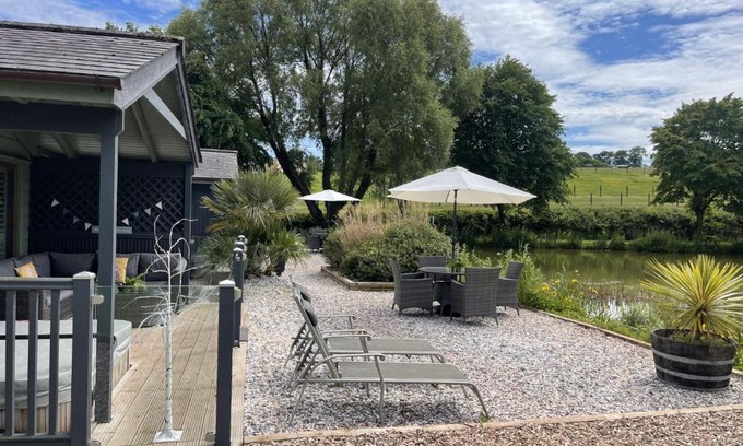 Exeter House | Kingfisher Lodge, South View Lodges, Exeter