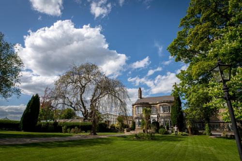 Pontefract Hotel | Kings Croft Hotel