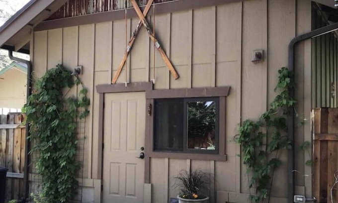 River West House | Kingston Kottage, Bend's popular Westside neighborhood