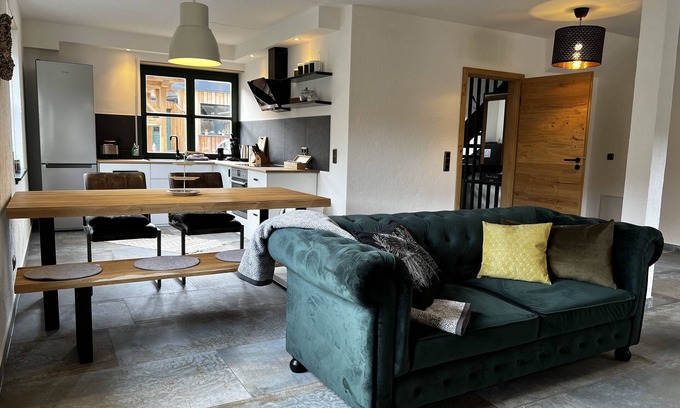 Antweiler House | "kleines Eifelquartier" im Landhausstil