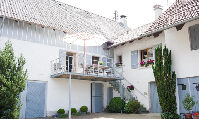 Ueberlingen House | kleines Landhaus Bodensee