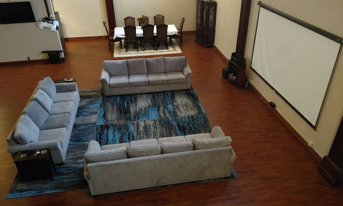 Albany Apartment | Knights of Pythias Loft Downtown Albany, Oregon 2400 Sq Ft Of Space