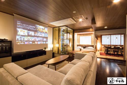 Dotonbori House | KONJAKUSO Osaka Dotonbori "YORIAI" Penthouse Stay
