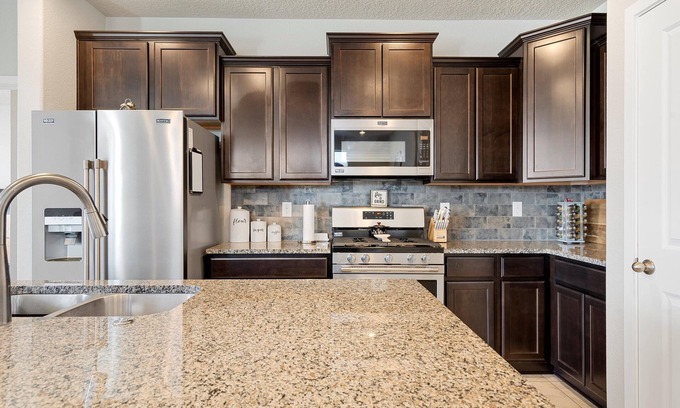 Ranchito House | Kozi home, easy access to 1-25, great for family trips, or a solo stayn