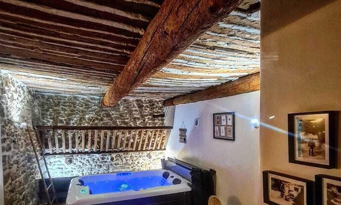 Cheval-Blanc Cottage | L'écurie de Florent et Spa