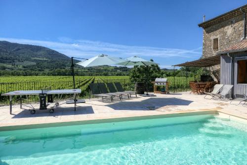 Nyons Villa | L'ô de vigne, Eden in Provence