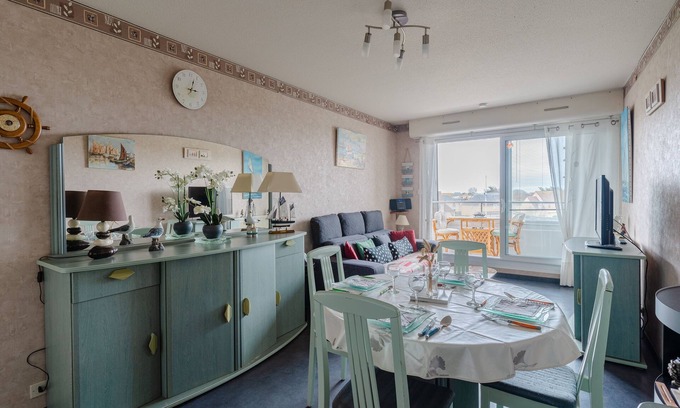 Courseulles-sur-Mer Apartment | L'Abri du Cap Horn - Proche plage pour 4p