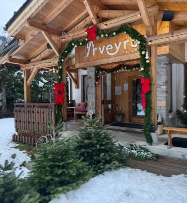 Les Praz-de-Chamonix Hotel | L'Arveyron Open House