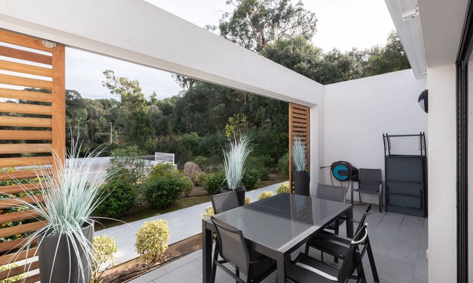 Verghia Apartment | L'Ebène - Bel appt pour 6 personnes avec vue mer