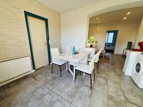 Abbeville Apartment | L’escale Abbevilloise by H2C