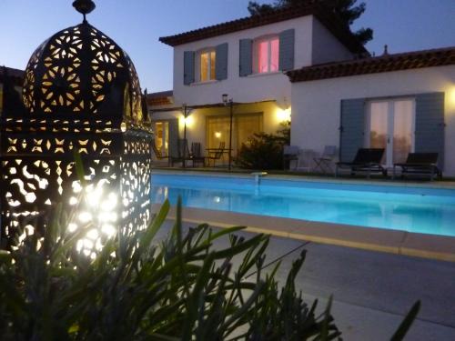 Trans-en-Provence Bed & Breakfast | L Olivadou B&B