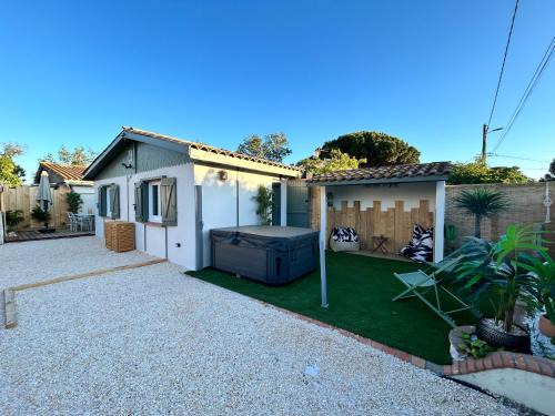 Serignan House | L Oustalet Maison avec Spa proche Mer