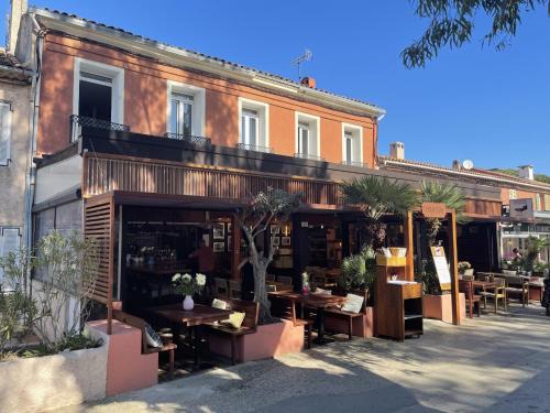 Porquerolles Hotel | L'Oustaou De Porquerolles