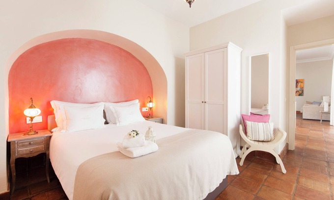 La Trinidad-San Juan y Todos los Santos Apartment | La Almazara en La Casa del Aceite