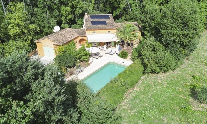 Lorgues Villa | La Bastine -Enjoy the sun with your private pool at Lorgues
