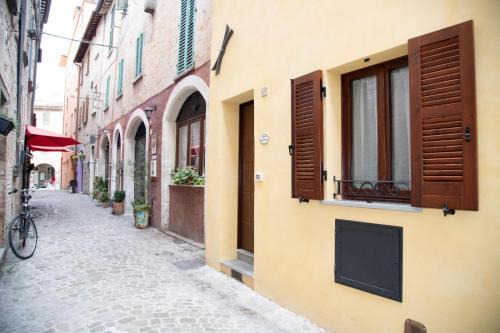 Urbania House | LA BRAVERIA