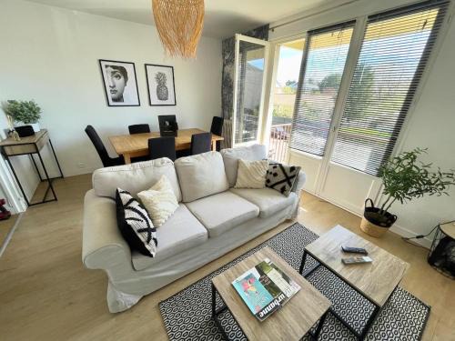 Saint-Sebastien-sur-Loire Apartment | La Butte Enchantée Apartment